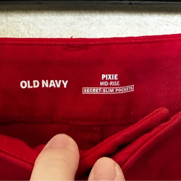 Vibrant Red Old Navy Pixie Pants - Picture 4 of 7